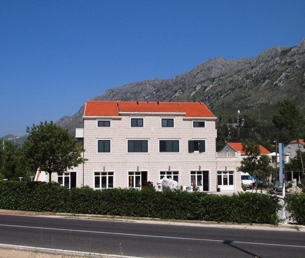 Apartments Dubelj Komolac Exteriér fotografie